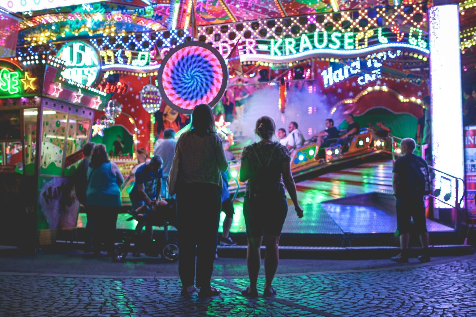 Dorfkirmes - 875 Jahre Stift Quernheim